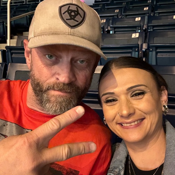 Meet your Posher, Jessica - Picture 1 of 1